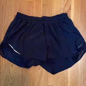 Lululemon Hotty Totty Shorts 4”